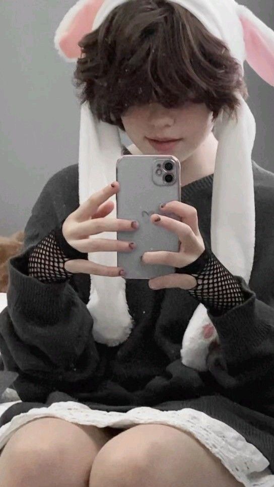 Femboy pfp real life