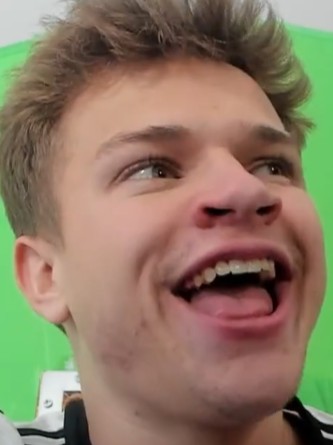 Jynxzi Gamer Expression PFP