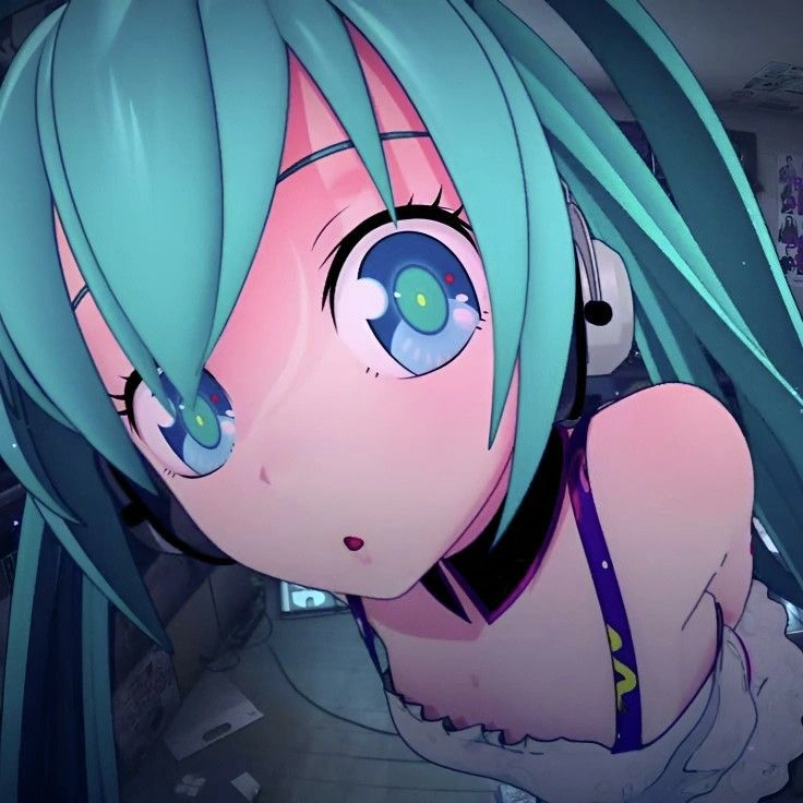 Miku Silly PFP