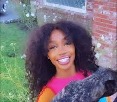 Sza PFP Y2K