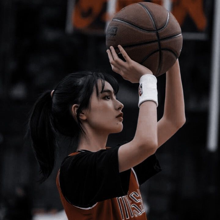 Basketball PFP Girl