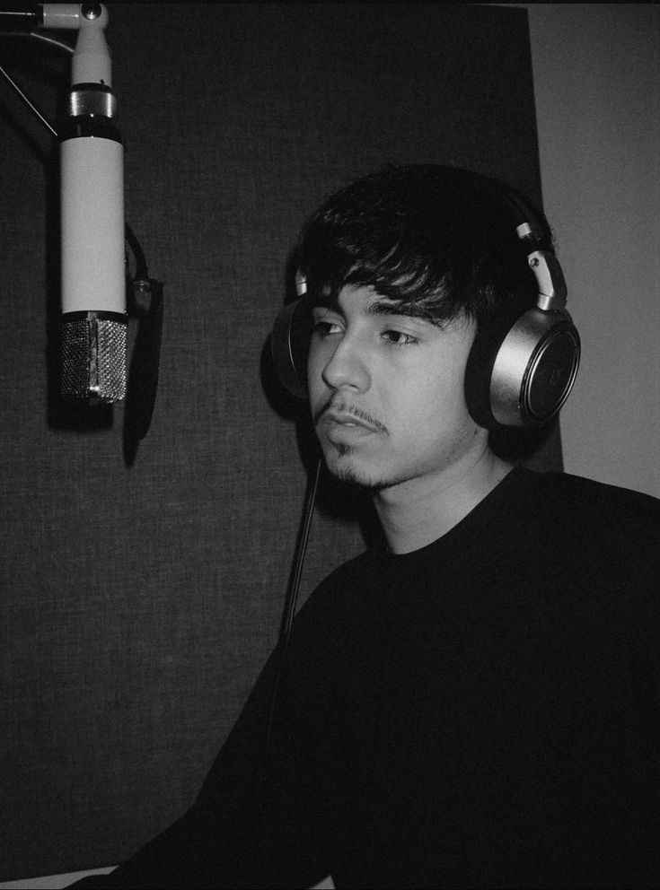 Music vibe cool profile picture