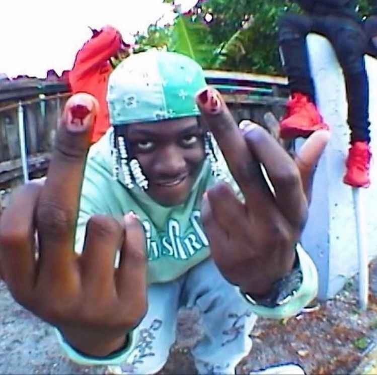 iconic rapper profile picture vibe